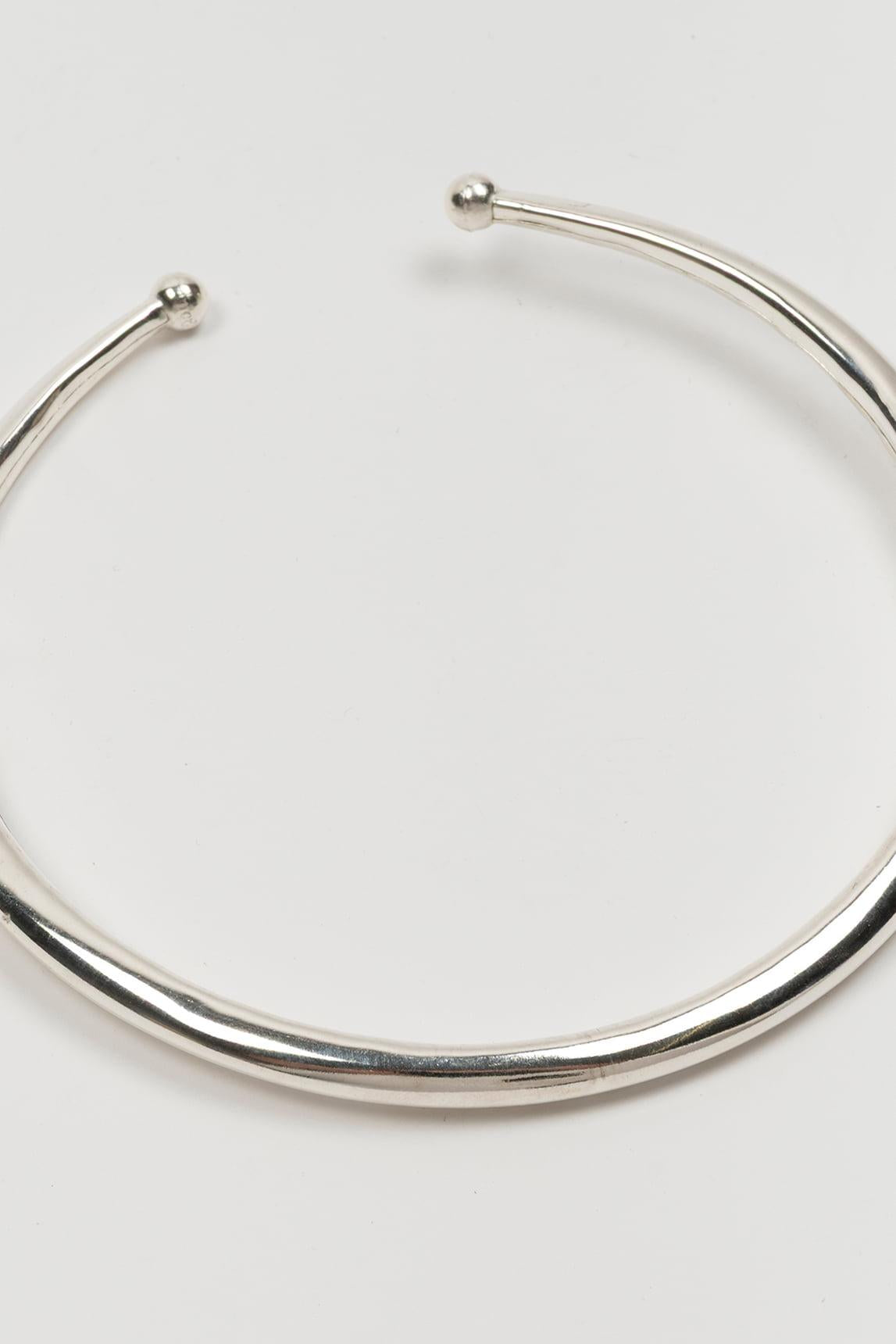Collar Névora Rivera plateado