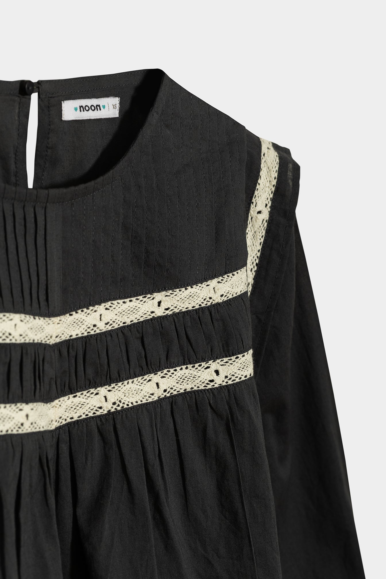 BLUSA JARETAS CONTRASTE