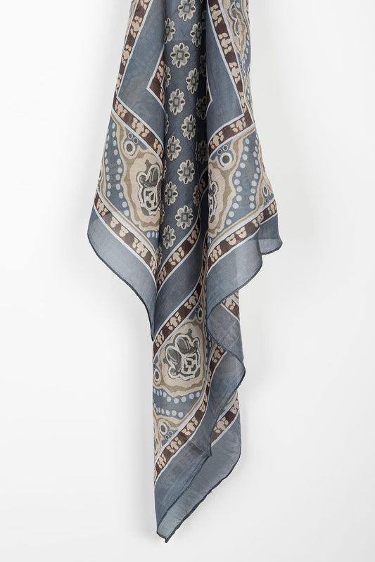 Pañuelo Miruna gris