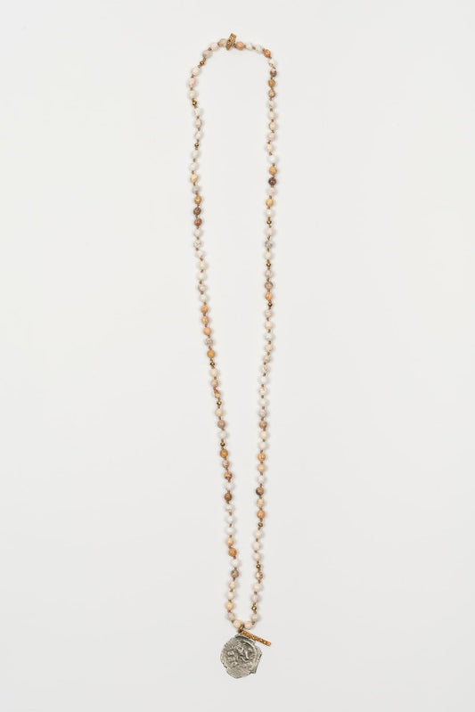 Collar Arvyn beige claro