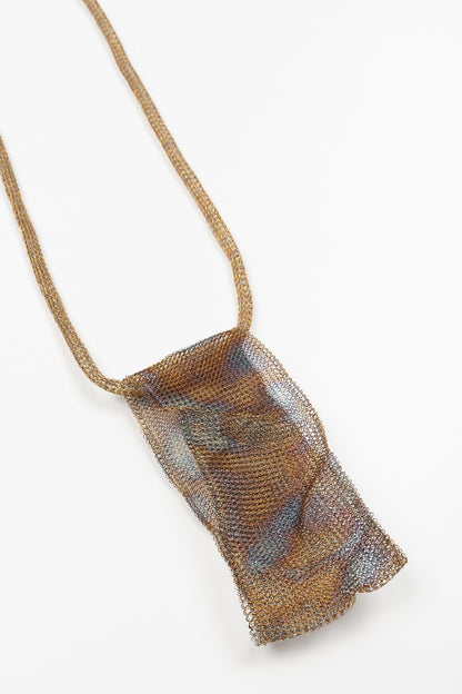 Collar Aura malla dorada iridiscente
