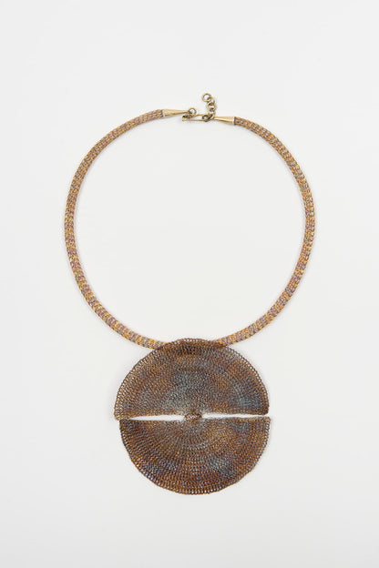 Collar Solaris malla bronce