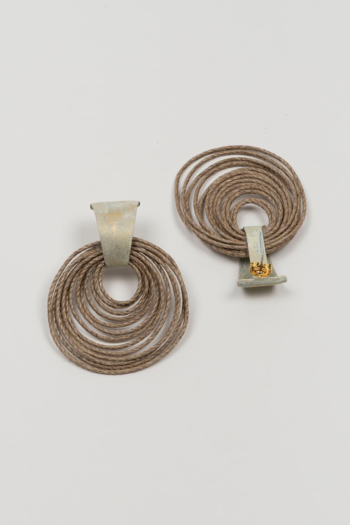 Pendientes Zirel dorado envejecido FL Private Collection