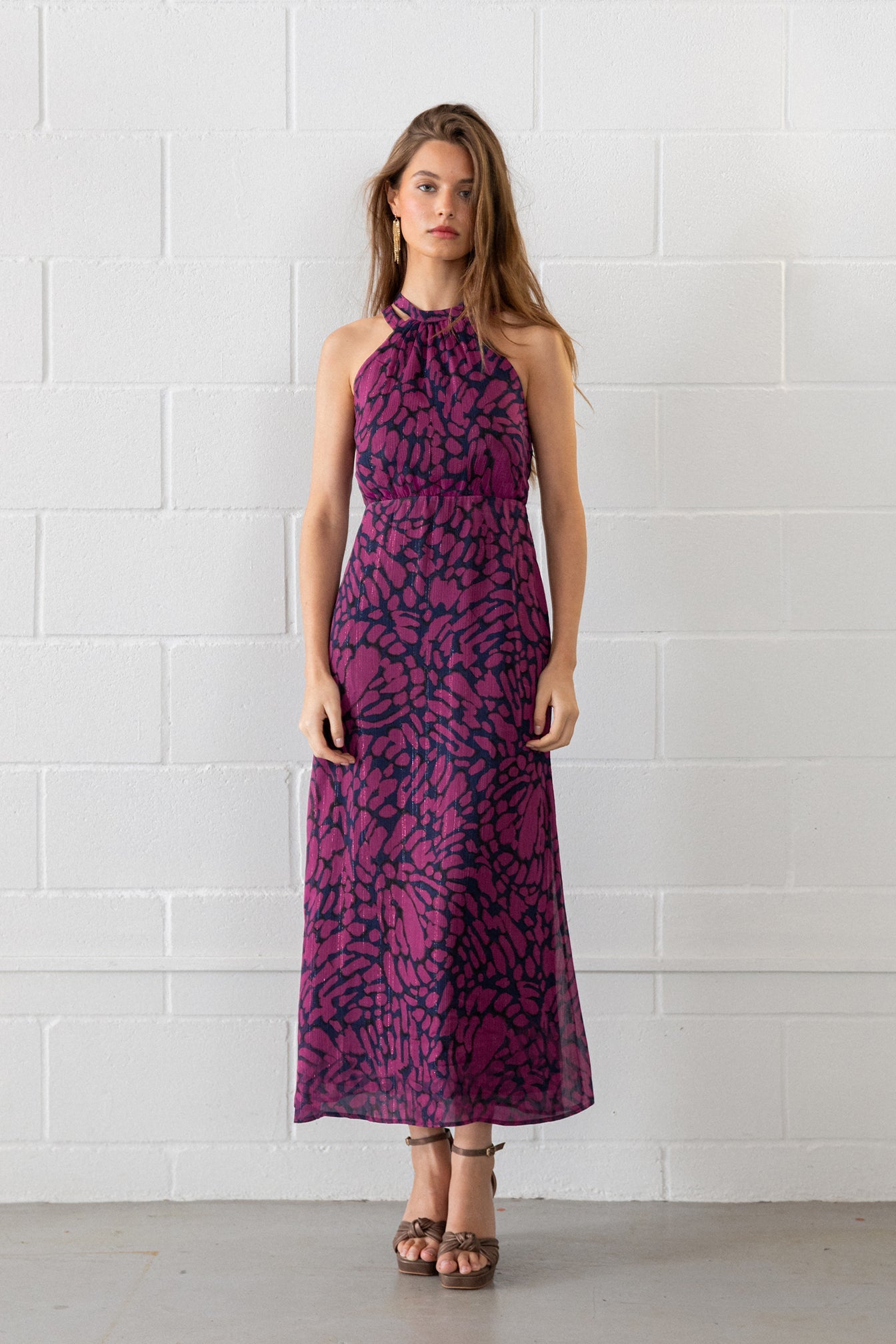 VESTIDO MIDI HALTER VICTORIA