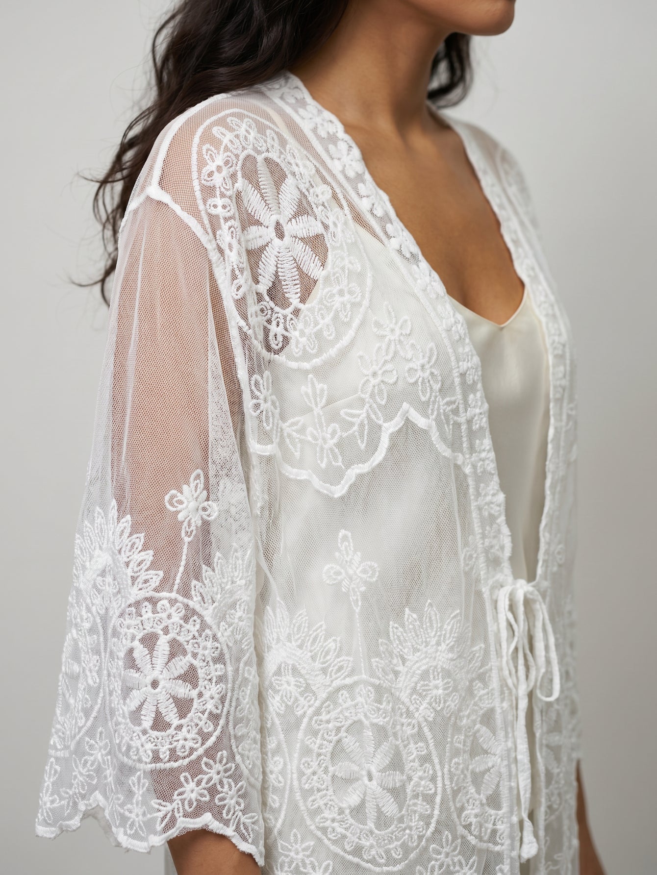 KIMONO ARMONIAS ENCAJE
