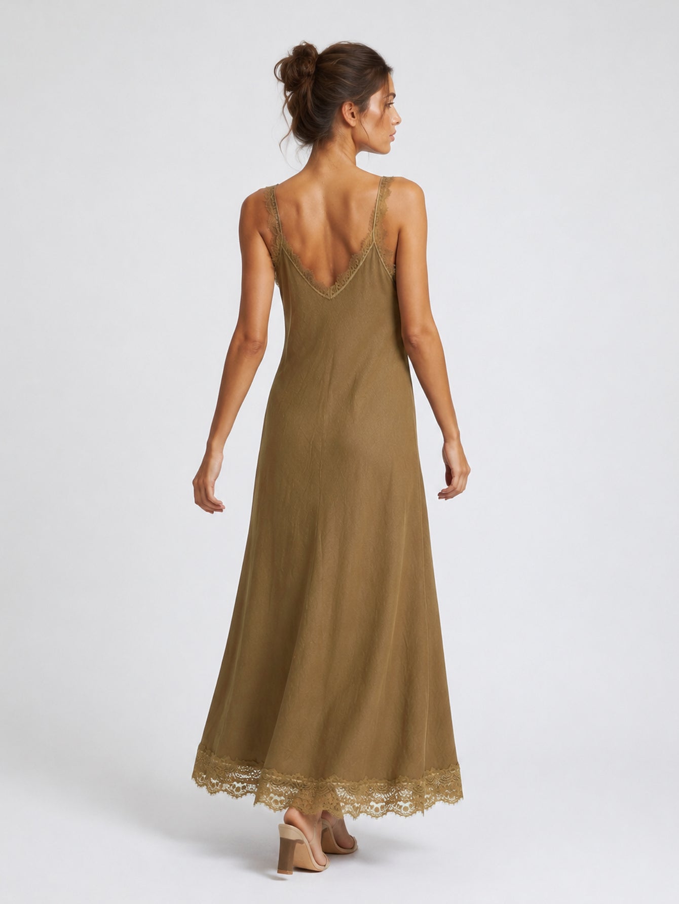 VESTIDO ARMONIAS ENCAJE LARGO