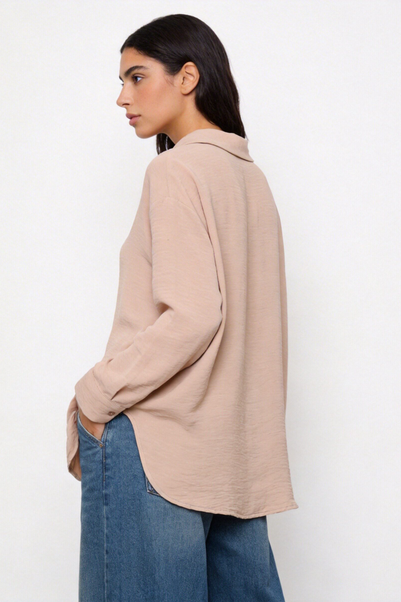 CAMISA ARMONIAS OVERSIZE