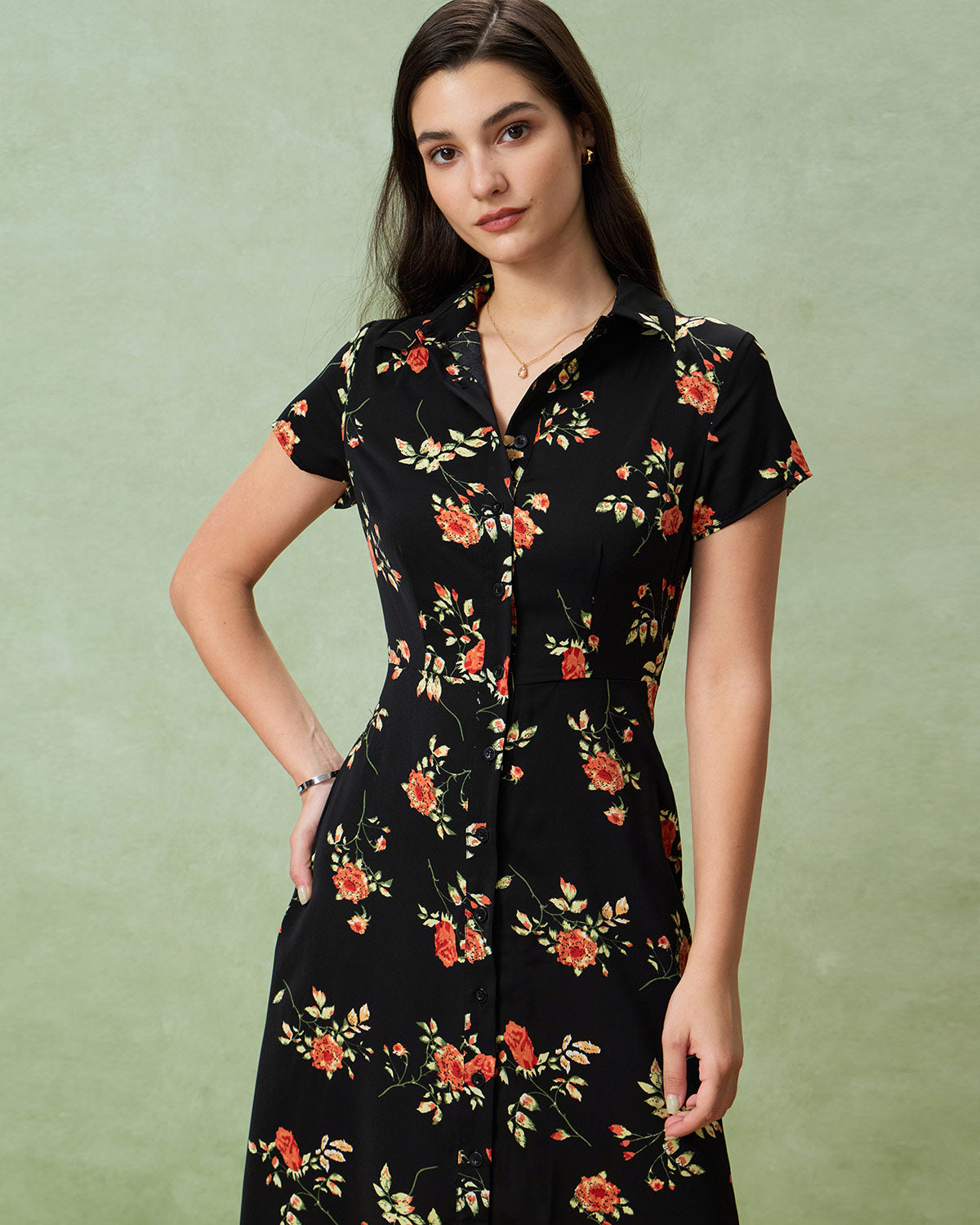 Gloria - Vestido Midi Negro Floral