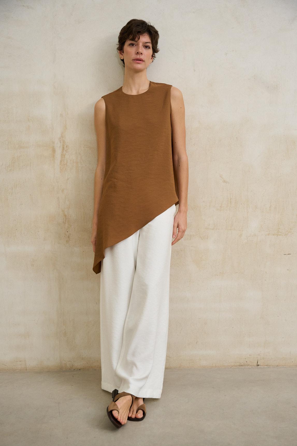 Top Aristea cobre