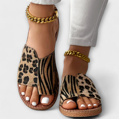 Pilar - Sandalias Bicolores con Estampado de Leopardo