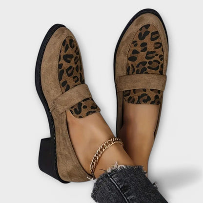 Alejandra - Zapatos de mujer elegantes con patrón de leopardo
