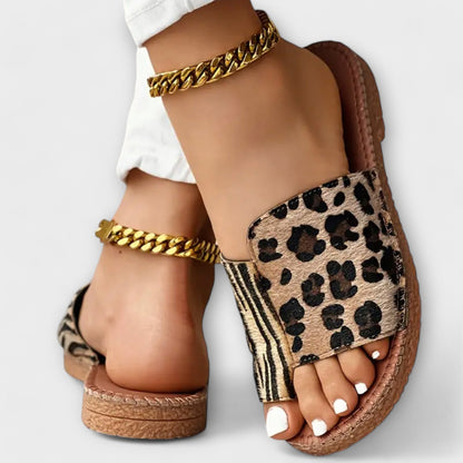 Pilar - Sandalias Bicolores con Estampado de Leopardo