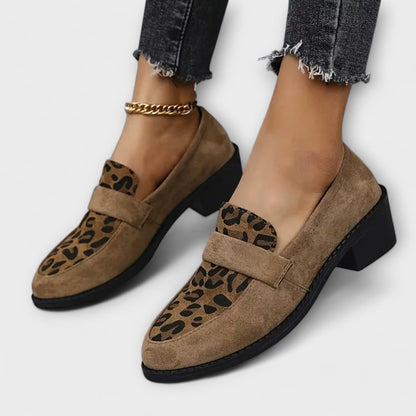 Alejandra - Zapatos de mujer elegantes con patrón de leopardo