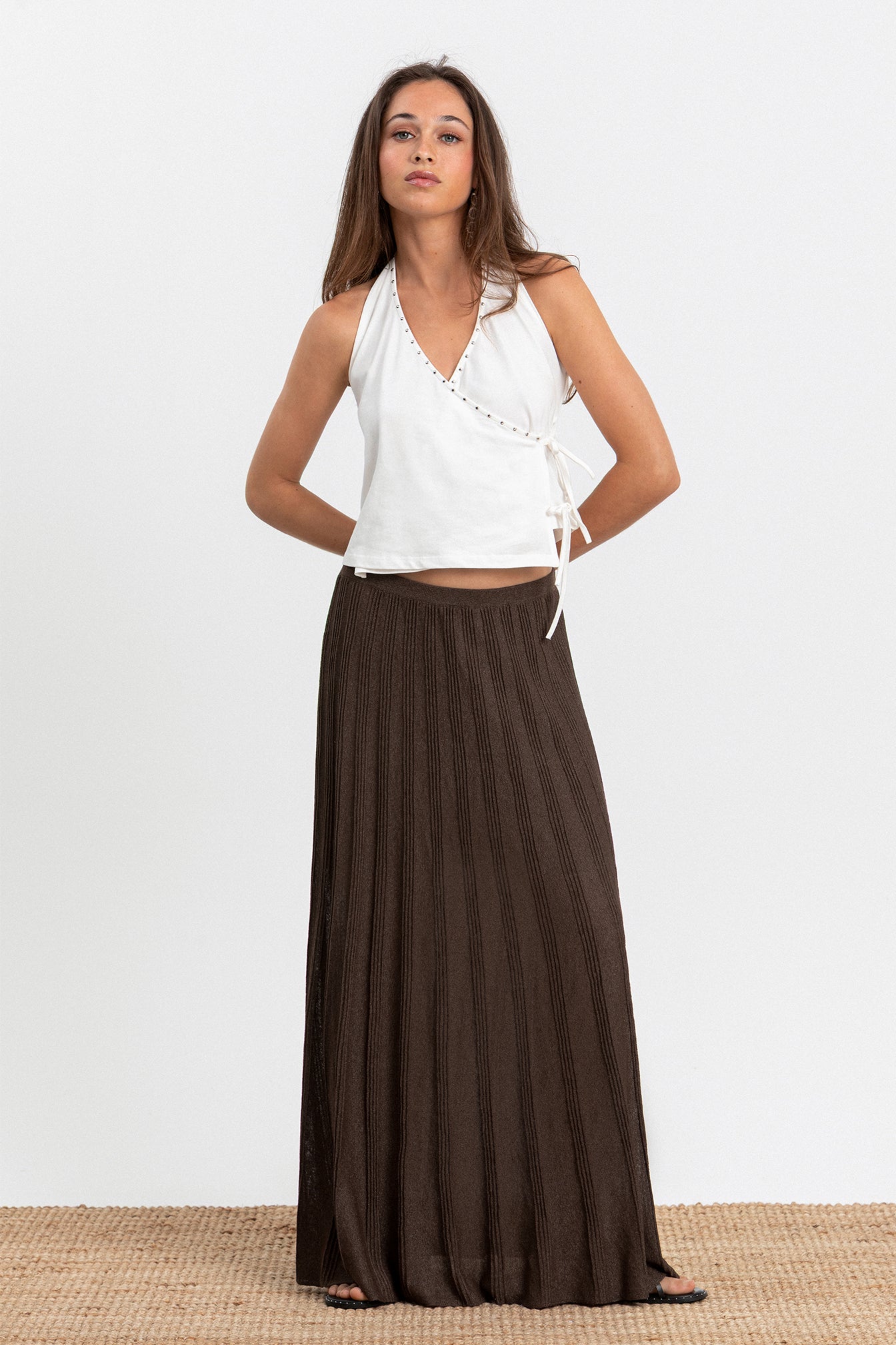 FALDA MIDI COSTURAS