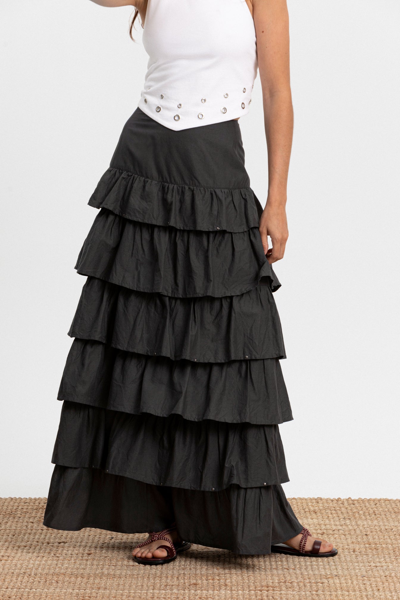 FALDA MIDI VOLANTES TACHAS
