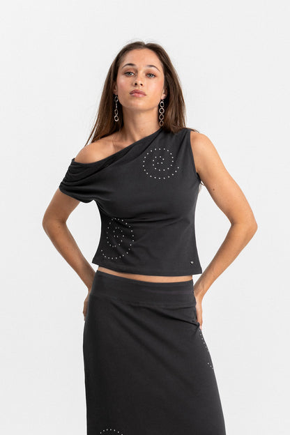 TOP ASIMETRICO TACHAS ESPIRAL