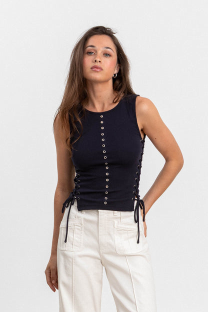 TOP EYELETS LAZOS