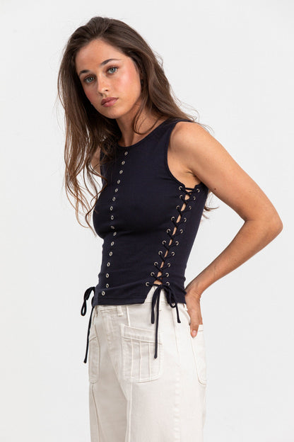 TOP EYELETS LAZOS