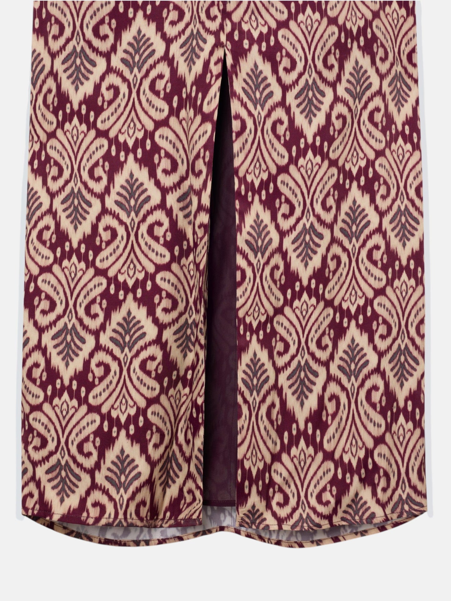 Vestido largo drapeado estampado ikat granate