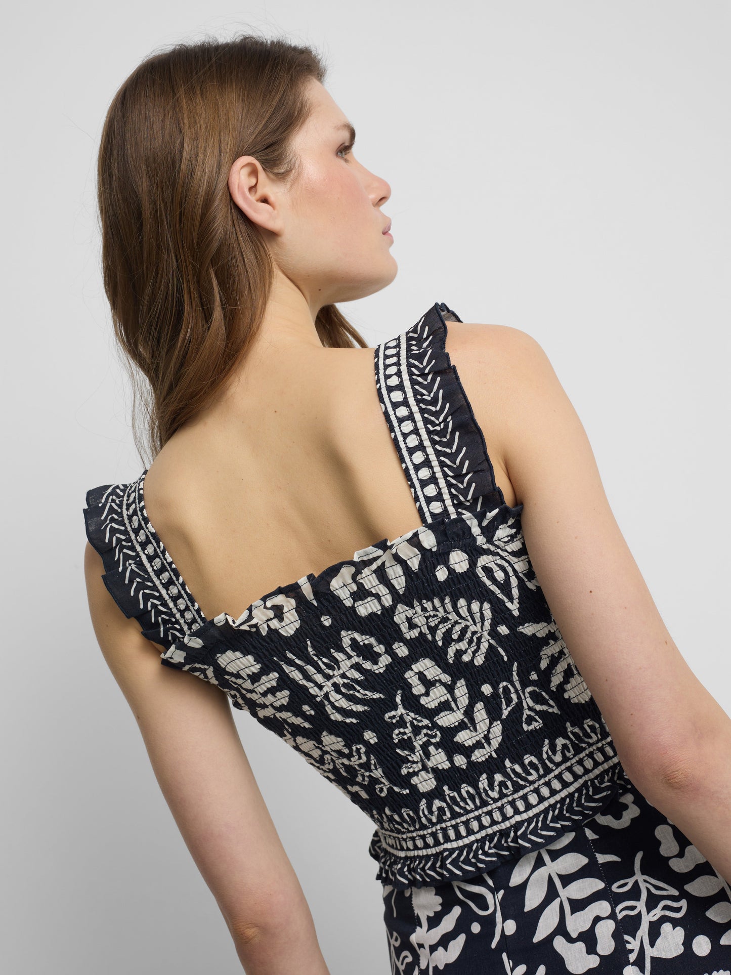 Top palabra de honor estampado flores marino