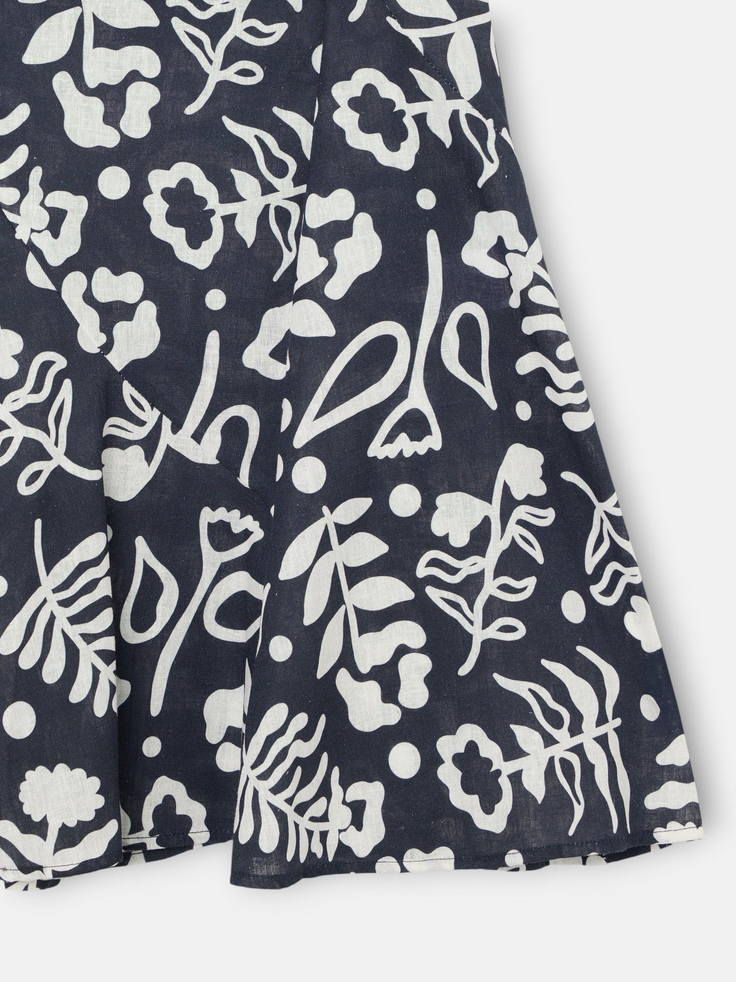 Falda fluida volantes estampado marino