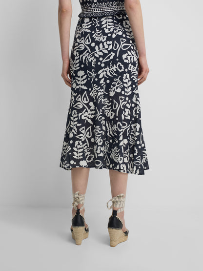 Falda fluida volantes estampado marino