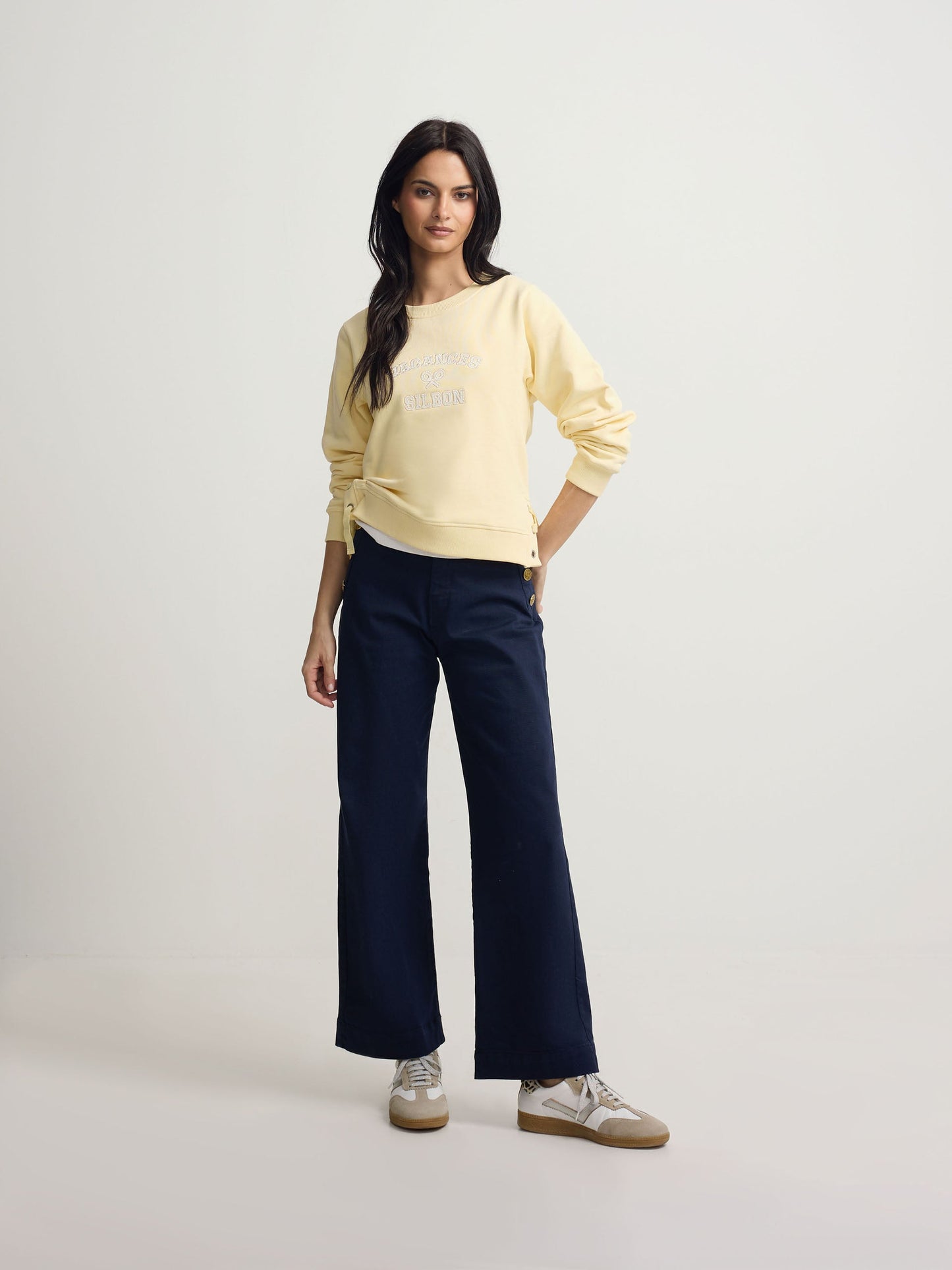 Sudadera woman detalle cuerdas amarilla