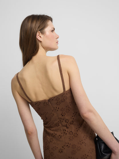 Vestido midi bordados marron