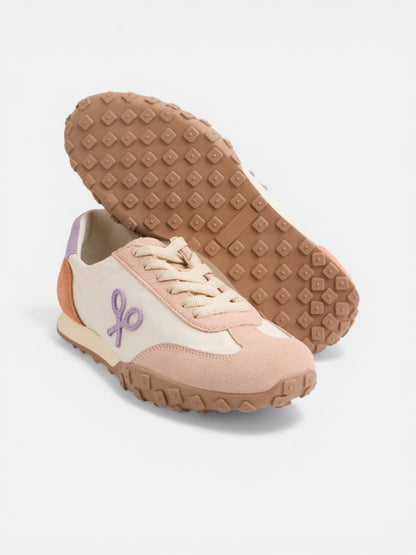 Zapatilla running morada y naranja
