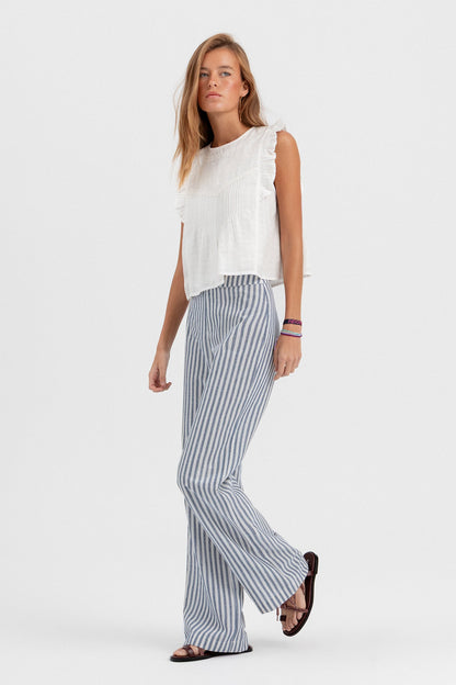 BLUSA BORDADA JARETAS