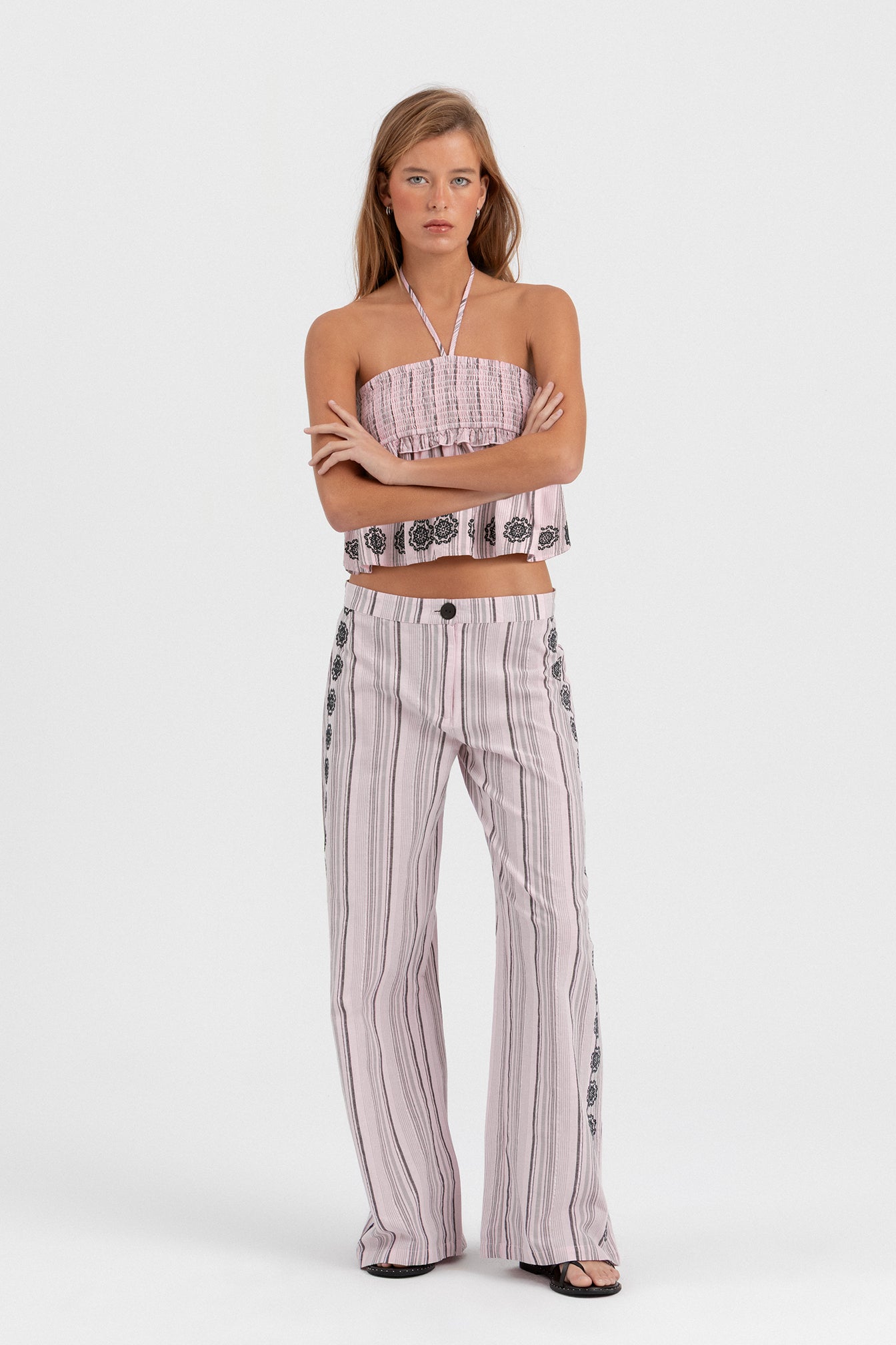 TOP RAYAS LUREX BORDADO