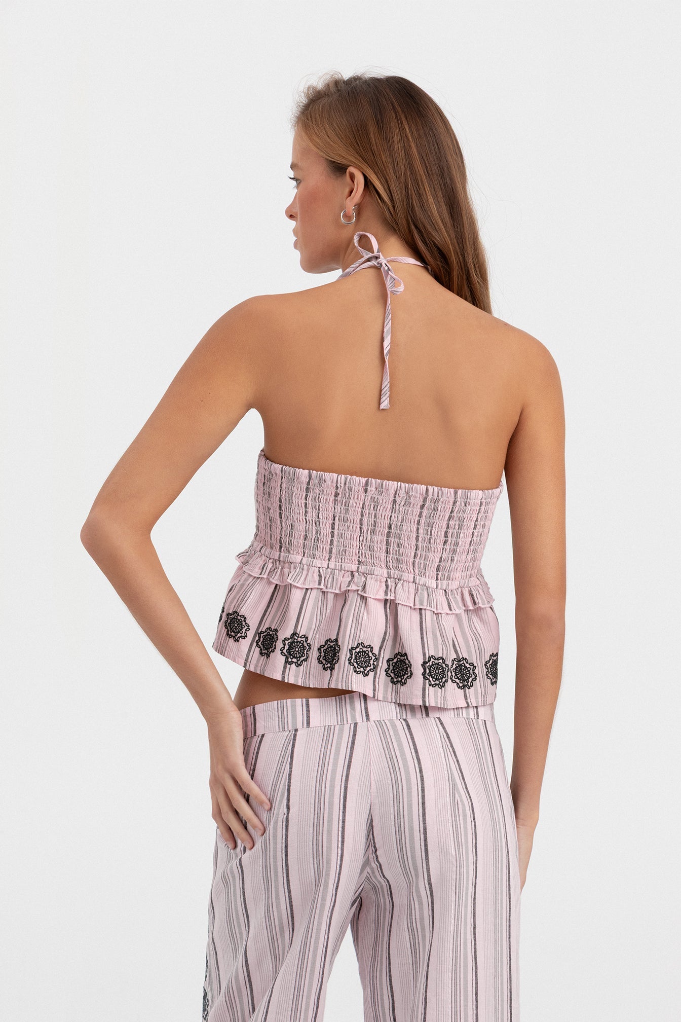 TOP RAYAS LUREX BORDADO