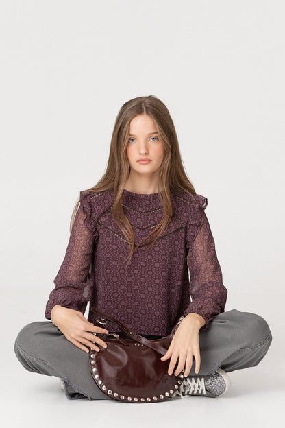 BLUSA ESTAMPADA DETALLE ENTREDOS