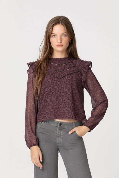 BLUSA ESTAMPADA DETALLE ENTREDOS