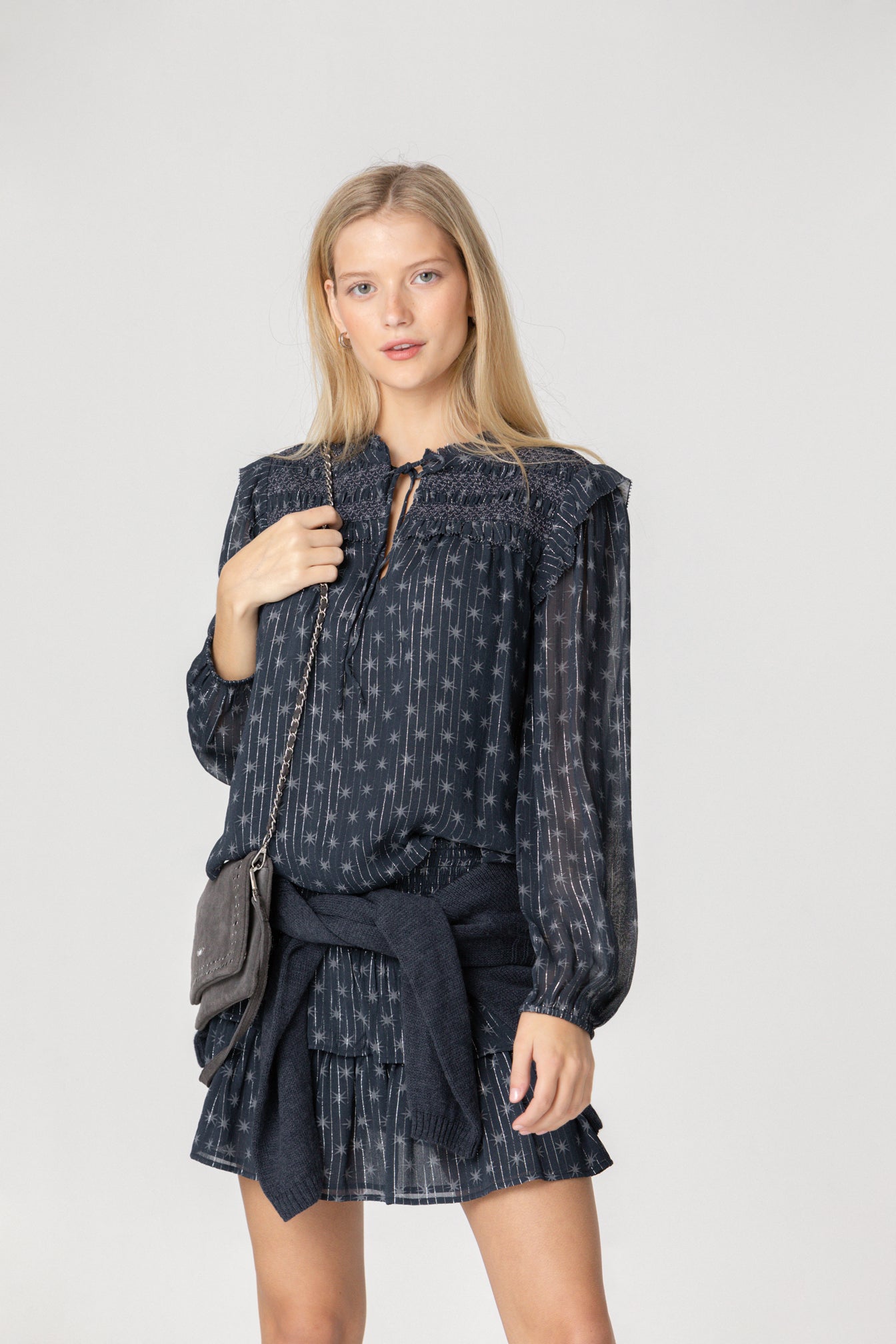 BLUSA ESTAMPADA FRUNCES