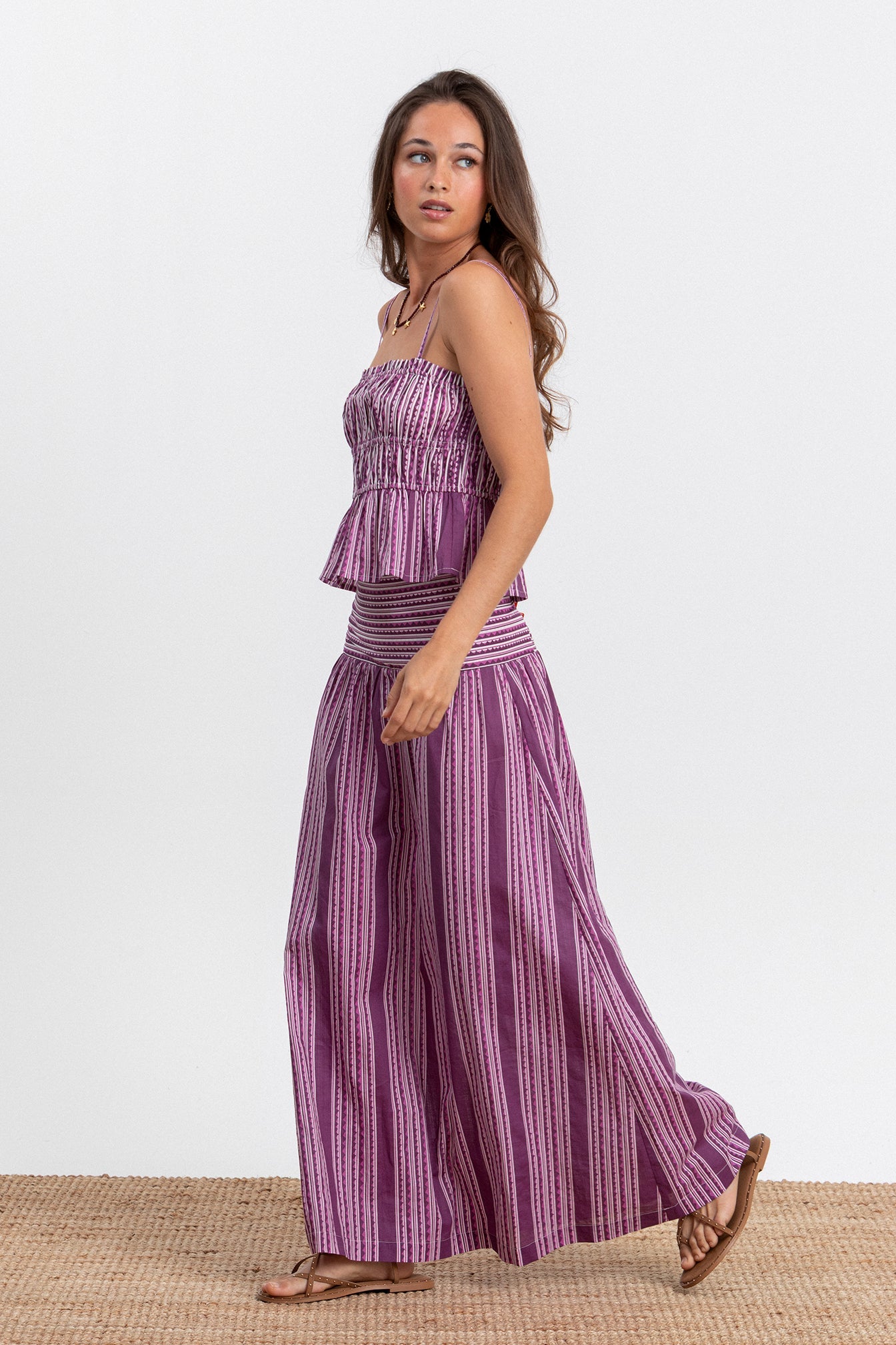 FALDA MIDI RAYAS ESTAMPADAS