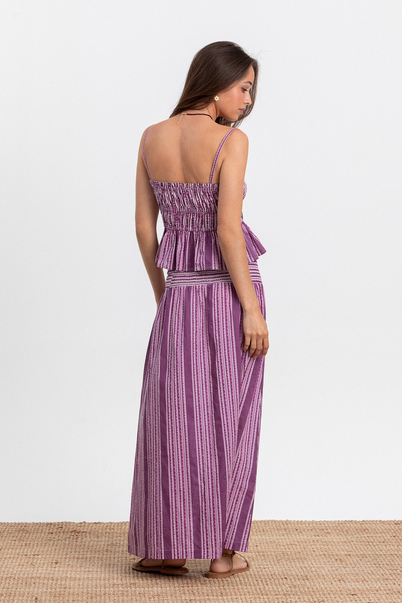 FALDA MIDI RAYAS ESTAMPADAS