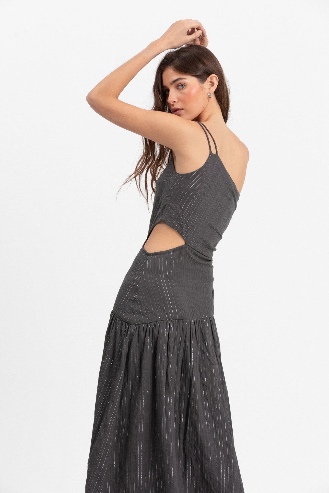 VESTIDO MIDI ABERTURA