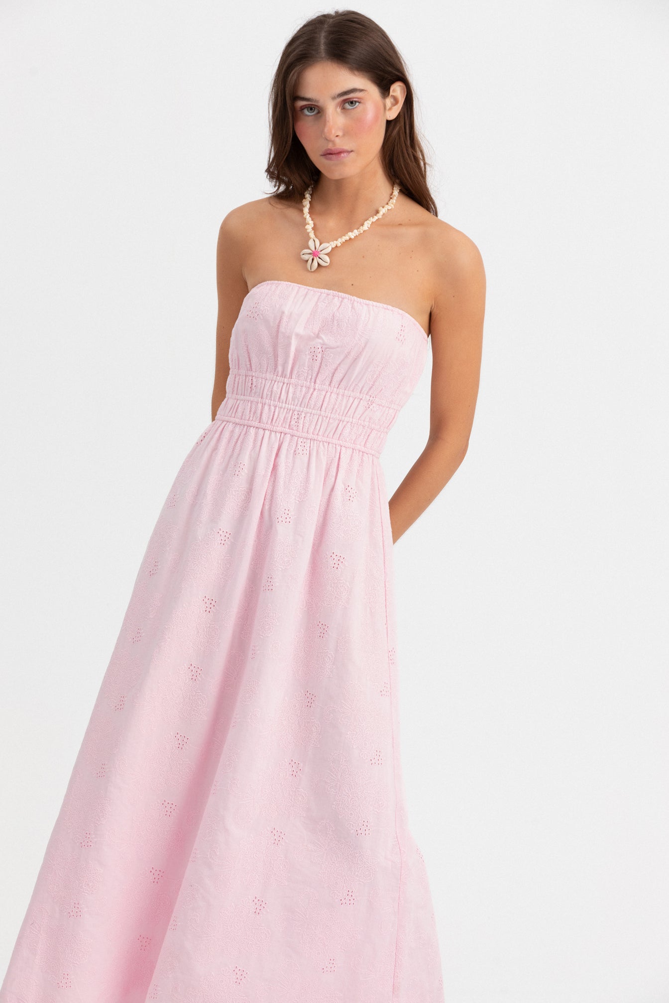 VESTIDO MIDI CALADO
