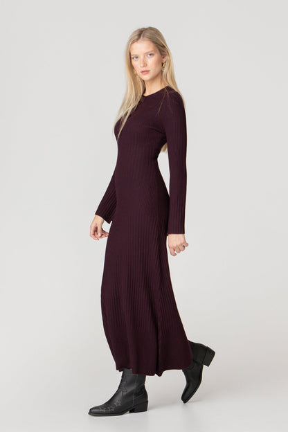 VESTIDO MIDI CUT OUT
