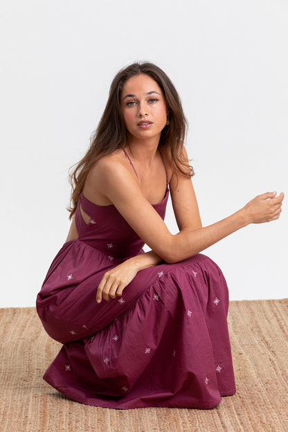 VESTIDO MIDI DETALLE BORDADOS