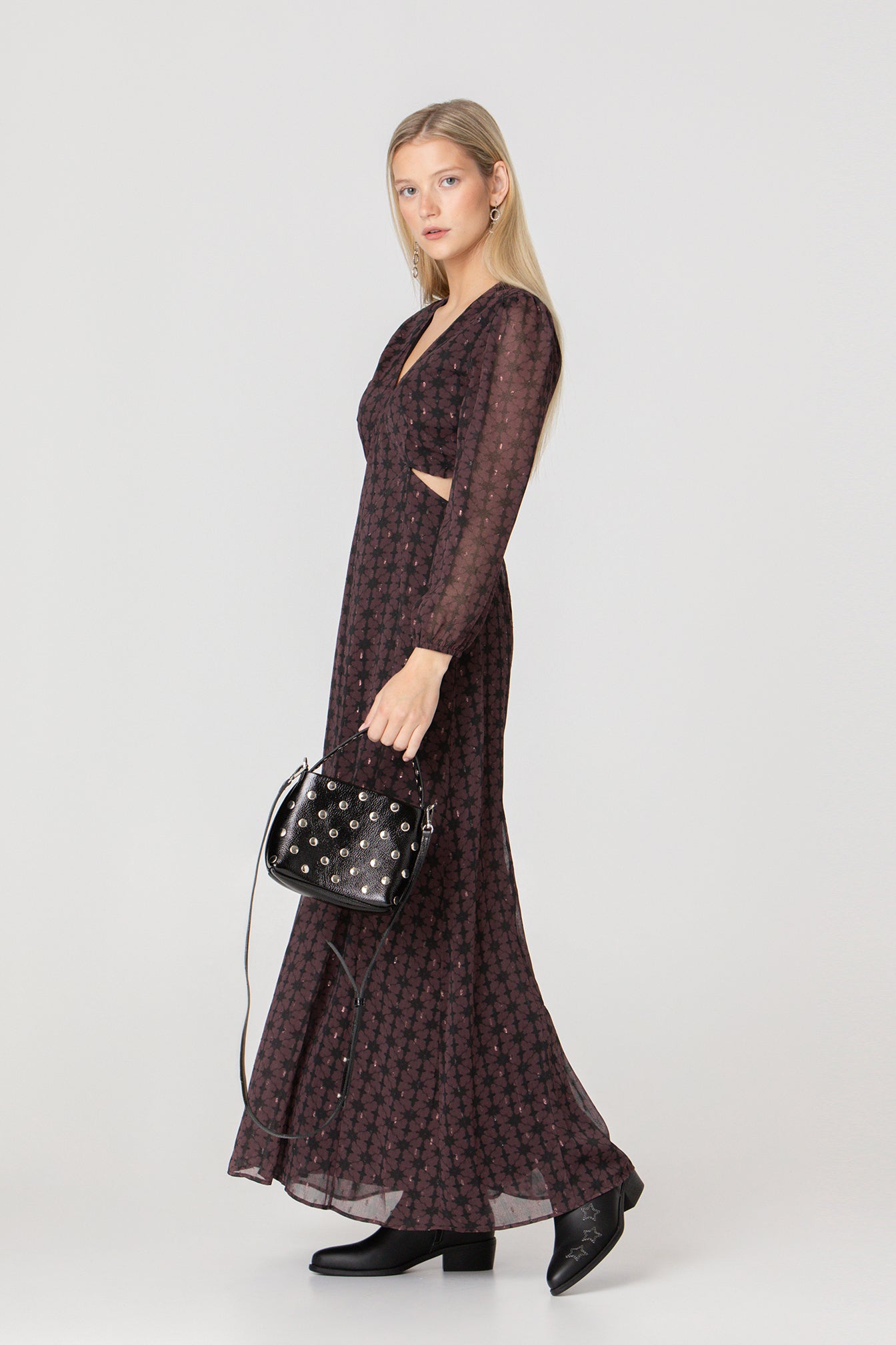 VESTIDO MIDI ESCOTE PICO CUT OUT