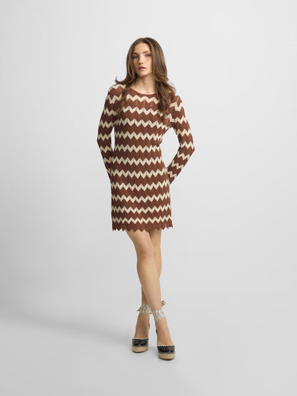 Vestido mini punto espiga marrones