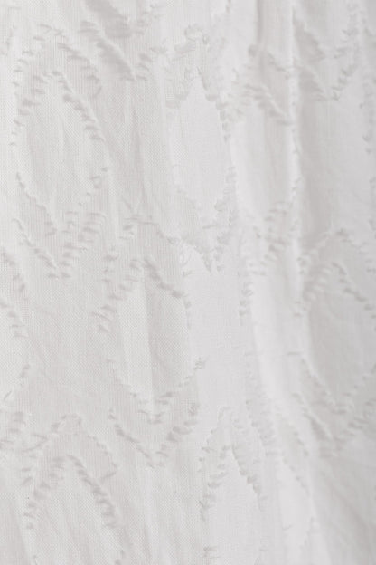 BLUSA TEXTURA VOLANTES