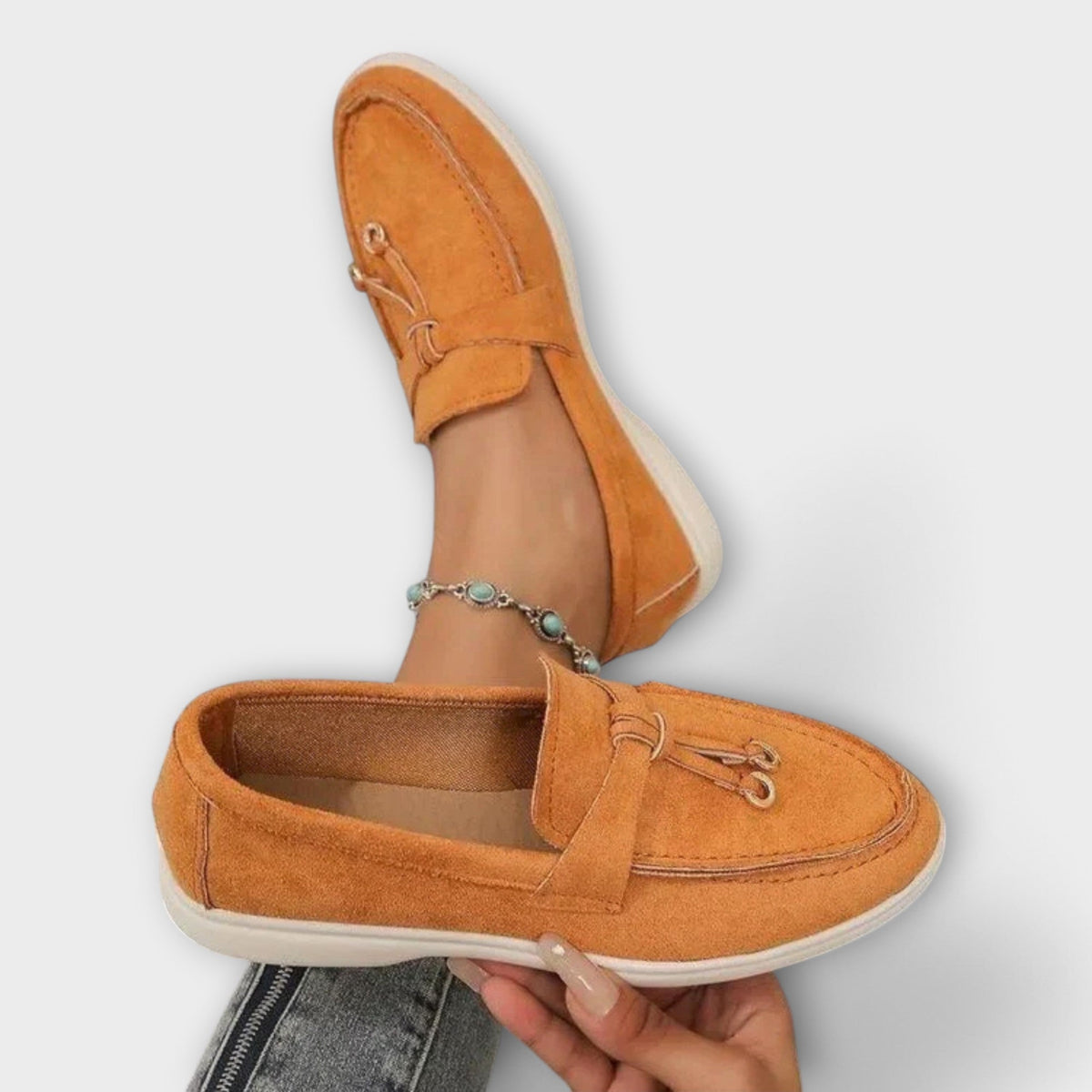 Alicia - Mocasines Femeninos Beiges con Cordón Decorativo